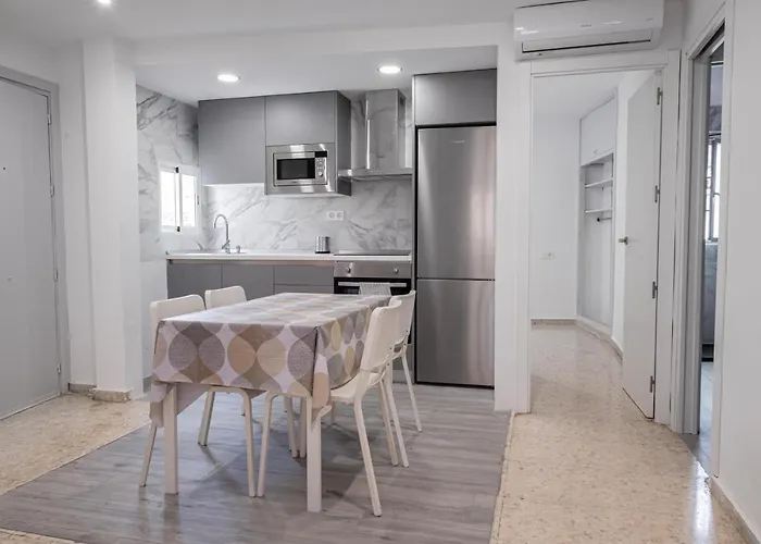 2D Apartamento en Albaycín, con Parking
